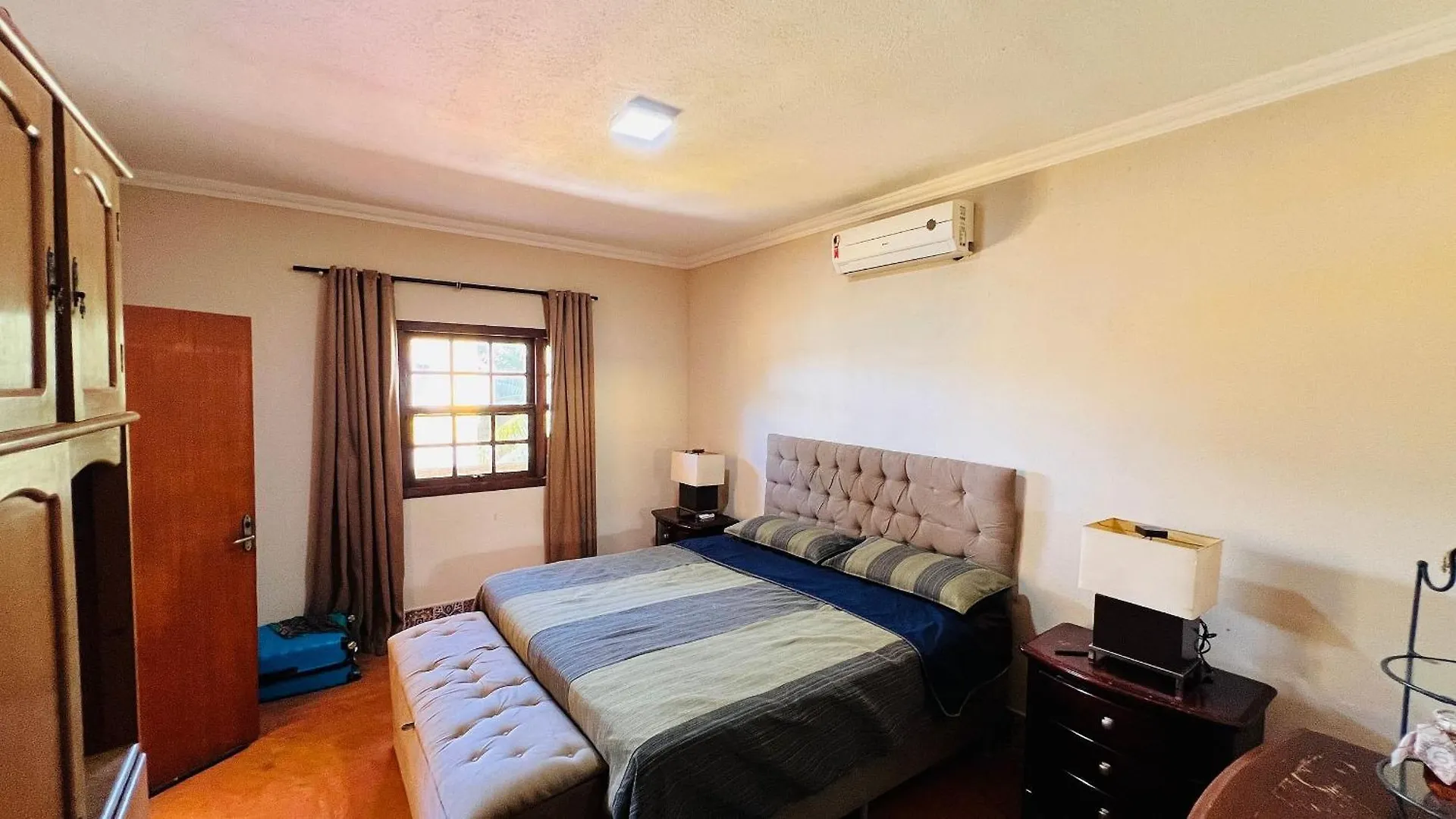 Casa Com 4 Suites A 400 M Da Praia Porto Seguro